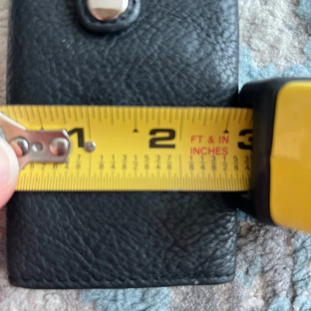Fossil Black Leather key chain Holder